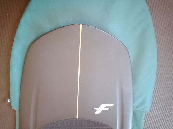 F-One - Magnet Carbon