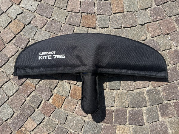 Slingshot - One -lock kite front 755