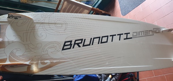 Brunotti - dimension