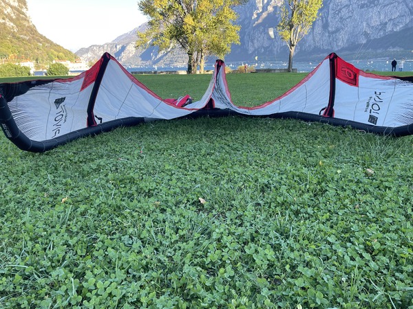 Naish - Pivot LE S28