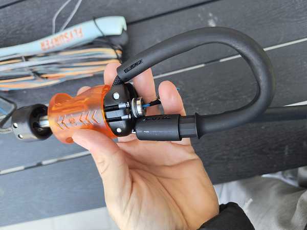 Flysurfer - Connect 2 control bar