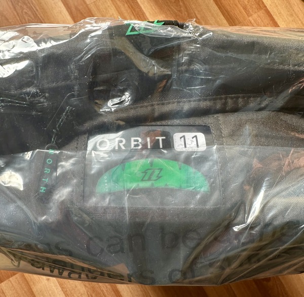 North - Orbit 11m Nuovo Sigillato