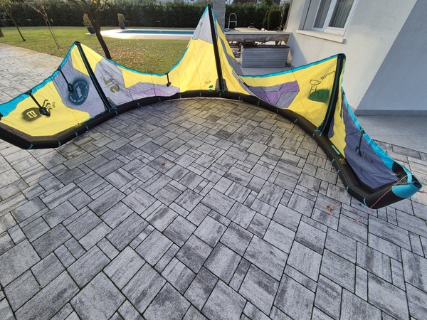 Duotone - Duotone Dice SLS 9m 2023 � Perfette condizioni � No riparazioni