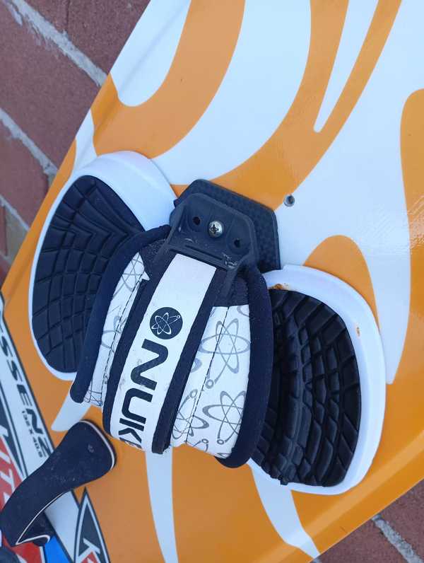 Loose - Essenz 132x40.5