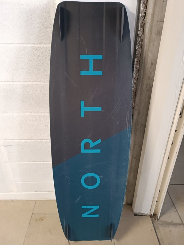 North - Focus 142x43