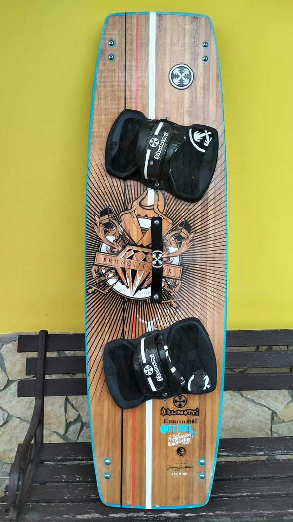 Brunotti - Onyx