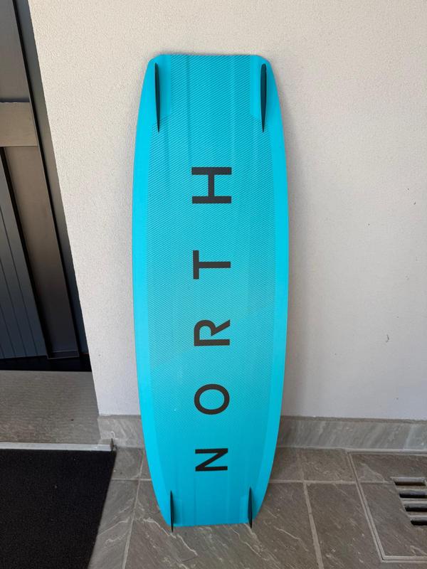 North - ATMOS 141x42 my2022