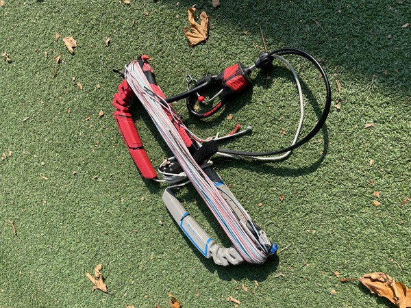 Naish - Pivot 10m + Barra