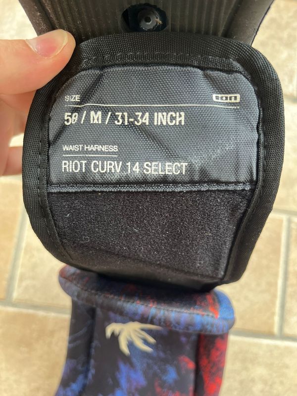 Ion - Riot curv 14 S