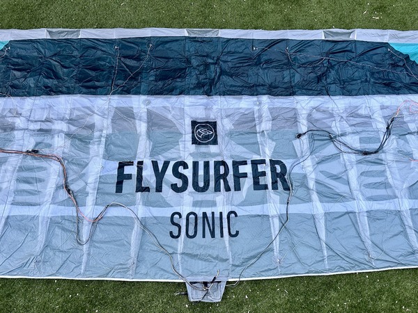 Flysurfer - Sonic4 