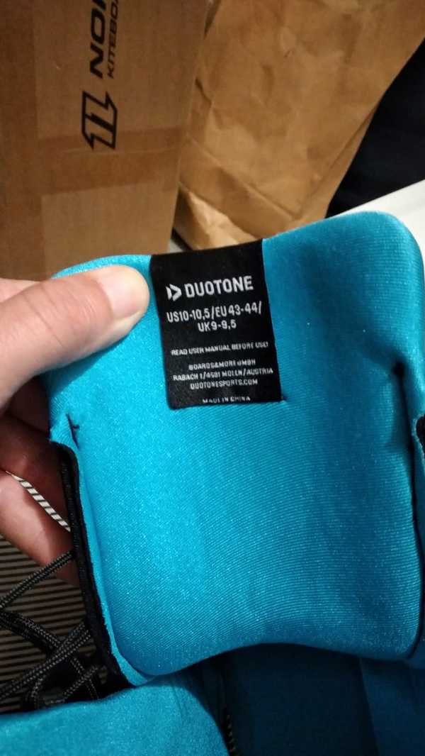 North - Focus Carbon 139x42