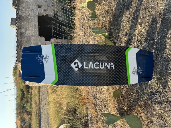 Lacuna - React V2 139x42