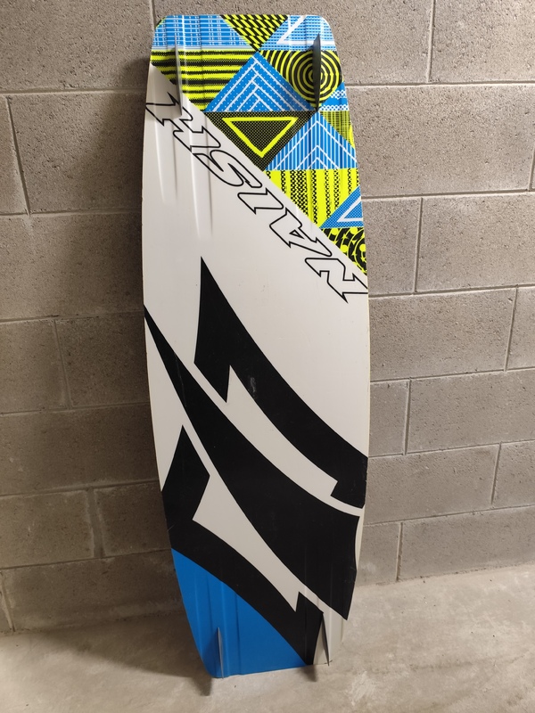 Naish - Momentum 134x42
