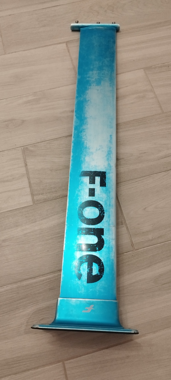 F-One - F-One Phantom S 840 FullCarbon + Piantone F-One Alu 85 cm completo.