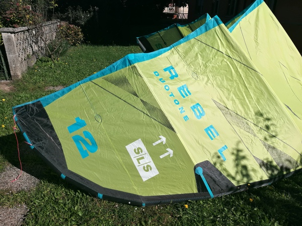 Duotone - Rebel 12 SLS 2025 + barra completa 