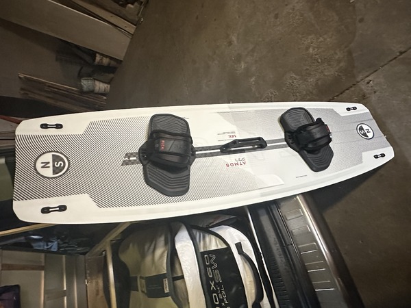 North -  NORTH ATMOS PRO 2024