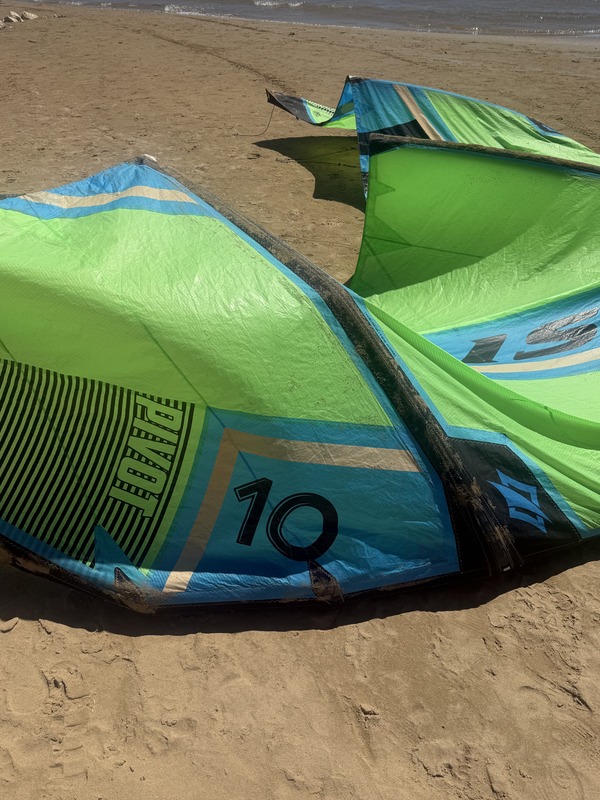 Naish - PIVOT 10 e PIVOT 6 (2 ali)