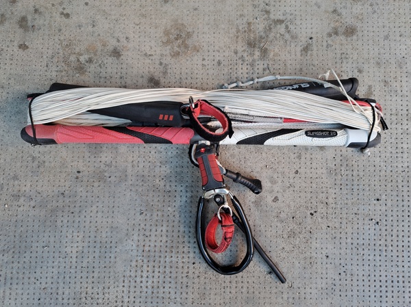 Slingshot - Raptor 9