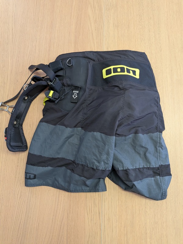 Ion - B2