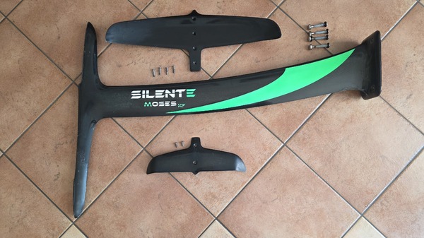 Moses - Tavola Moses T40 + piantone Silente 