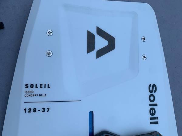 Duotone - Tavola Kitesurf Twintip Duotone Soleil 2026 misura 128