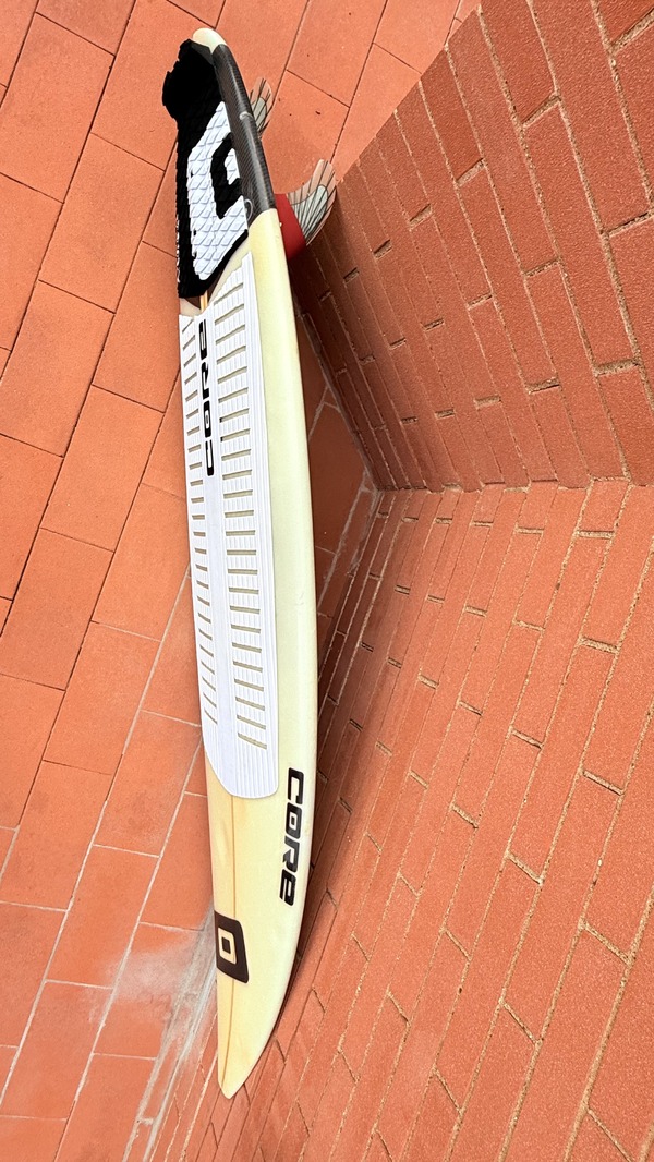 Core -  720 5'1" � 22 L
