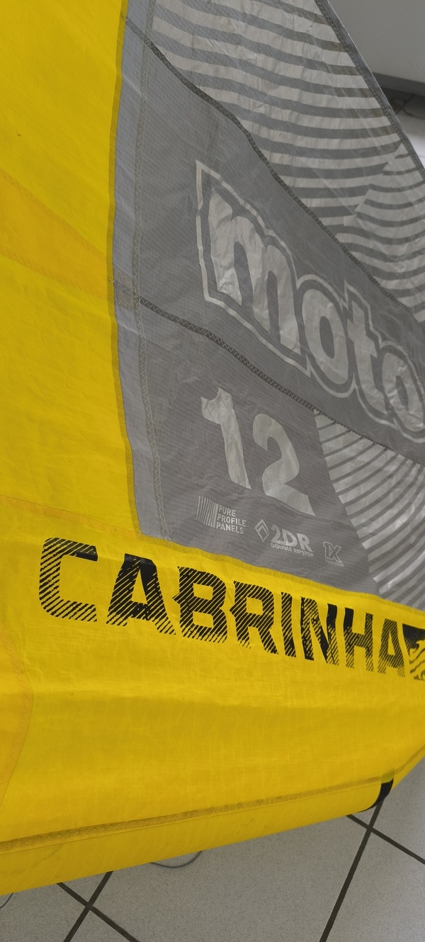 Cabrinha - Moto 