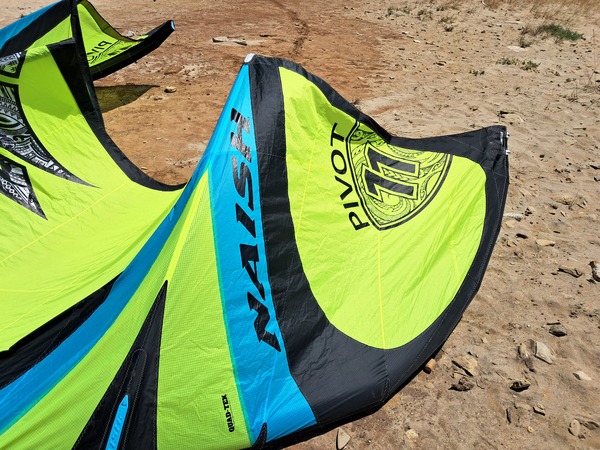 Naish - Pivot 11 M + barra 