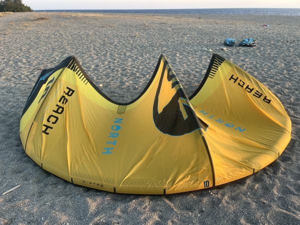 North - REACH 10 2025+BARRA+TT FULL CARBON