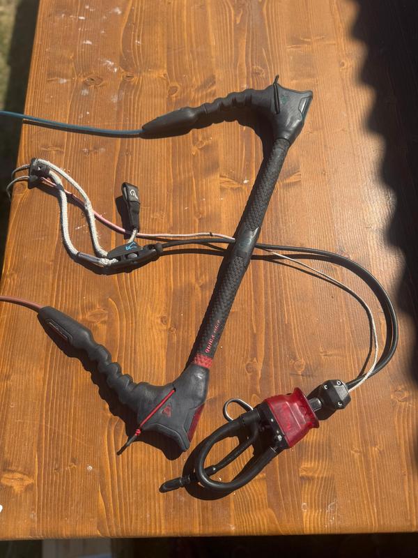 Eleveight - 23 RS V6 + BARRA CS VARY BAR 2023