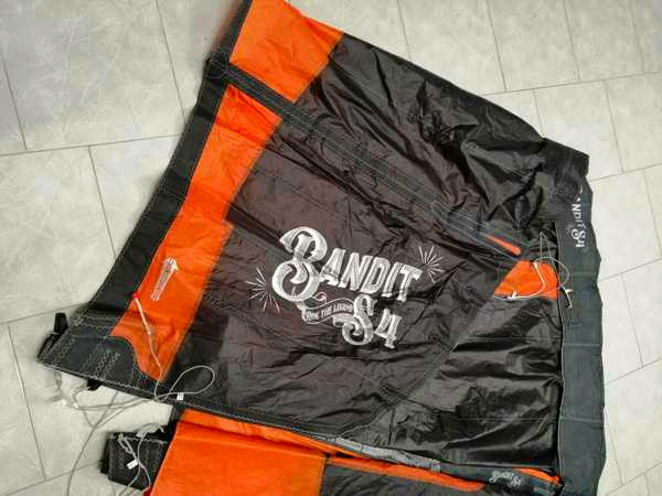 F-One - BANDIT 2024 s4 