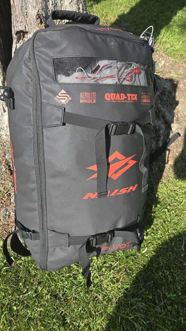 Naish - PIVOT 11 - 2026