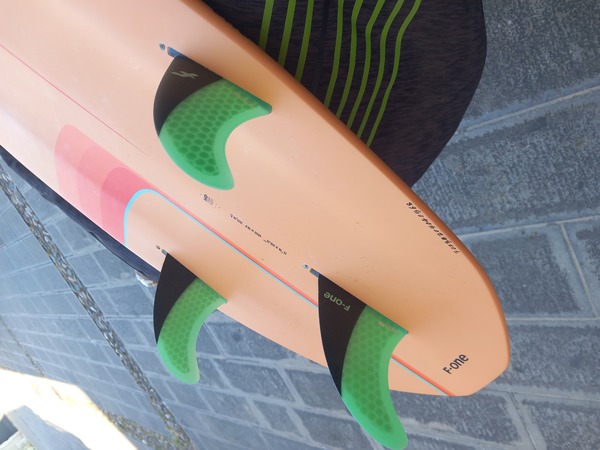 F-One - Wave