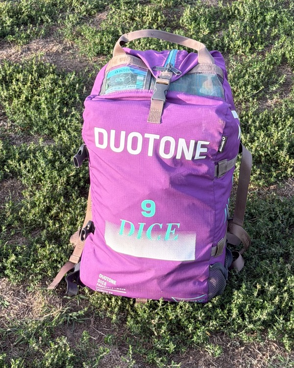Duotone - Dice