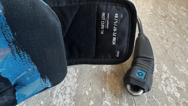 Ion - Riot curv 14