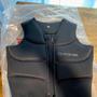 Dakine  SURFACE VEST 2025